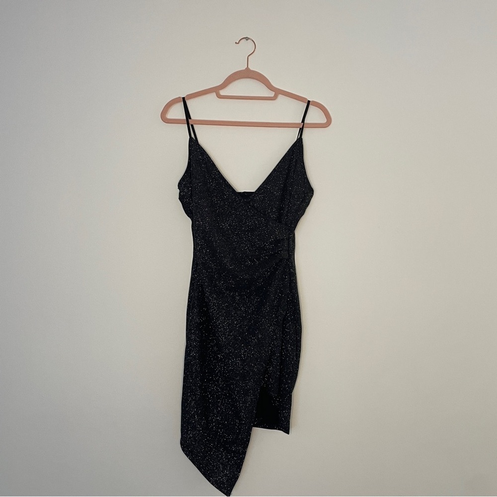 Vintage Le Chateau Black Metallic Glitter Asymmetrical Ruched Wrap Dress M - Picture 2 of 7